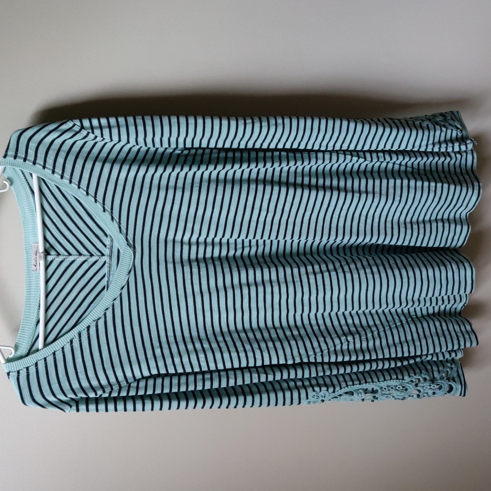 MOD-O-DOC Jersey Tunic Top Mint/ Black Stripes Crochet Trim M